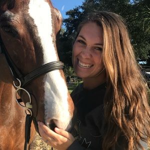 Meet your Posher, Torri